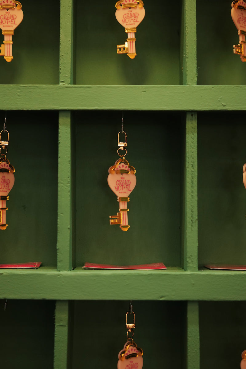 KEYCHAIN THE GRAND HOTEL