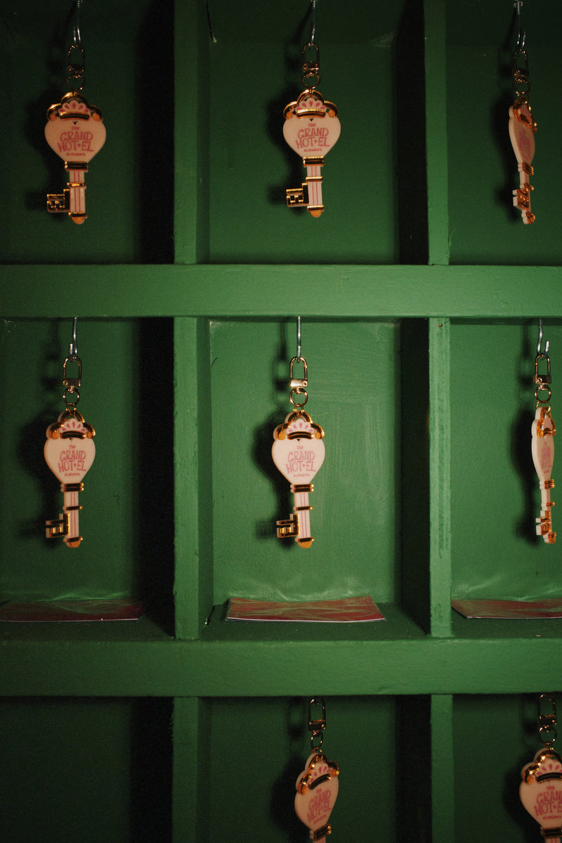 KEYCHAIN THE GRAND HOTEL